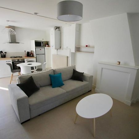 Pipon Apartment ฟูแฌร์ ภายนอก รูปภาพ
